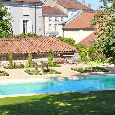 La Châtaigne Vila Piégut-Pluviers Exterior foto