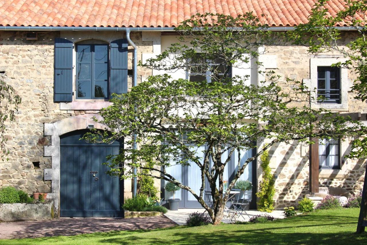 La Châtaigne Vila Piégut-Pluviers Exterior foto